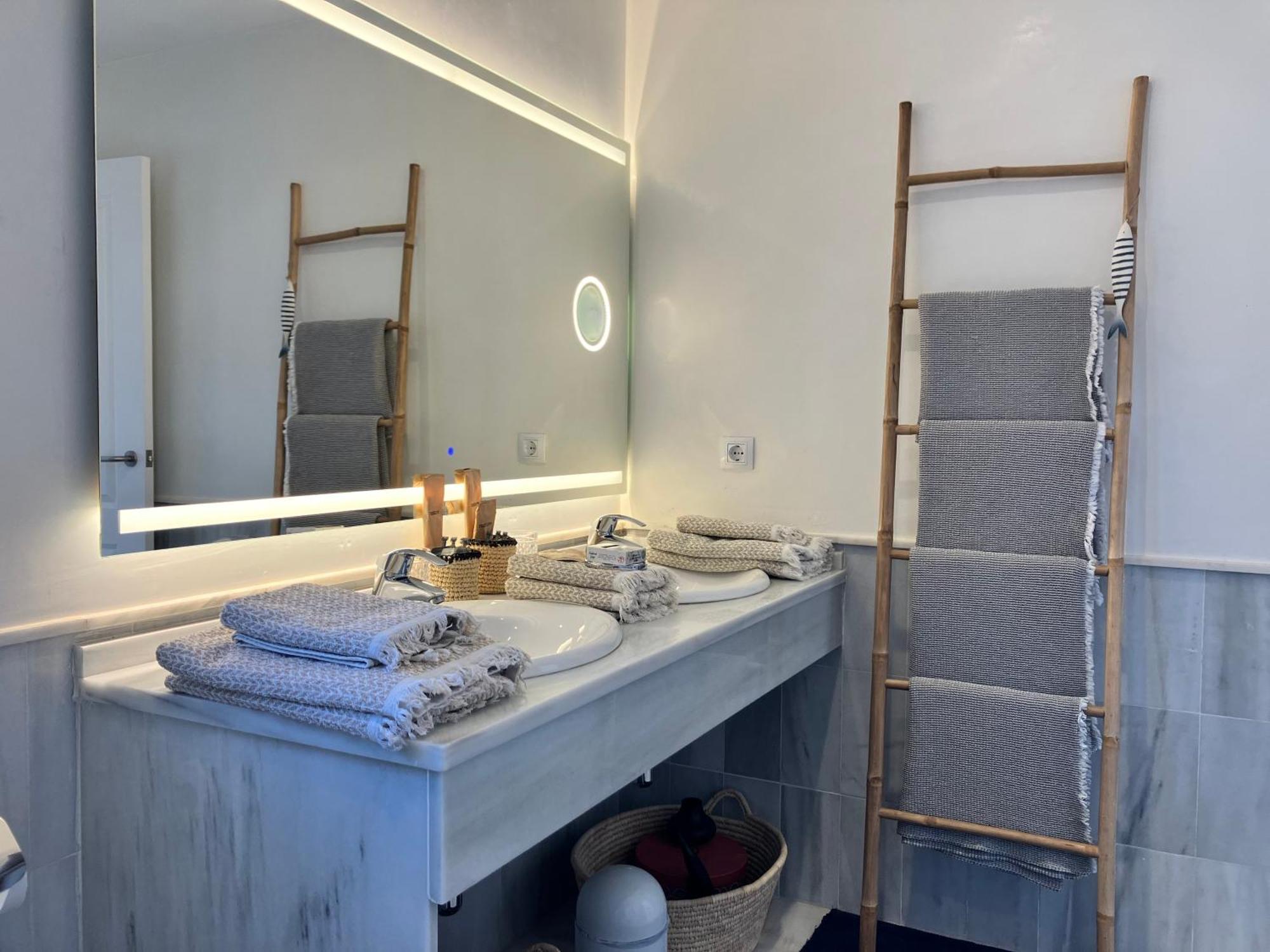 Villa De La Luz Luxury Guesthouse El Portil Szoba fotó